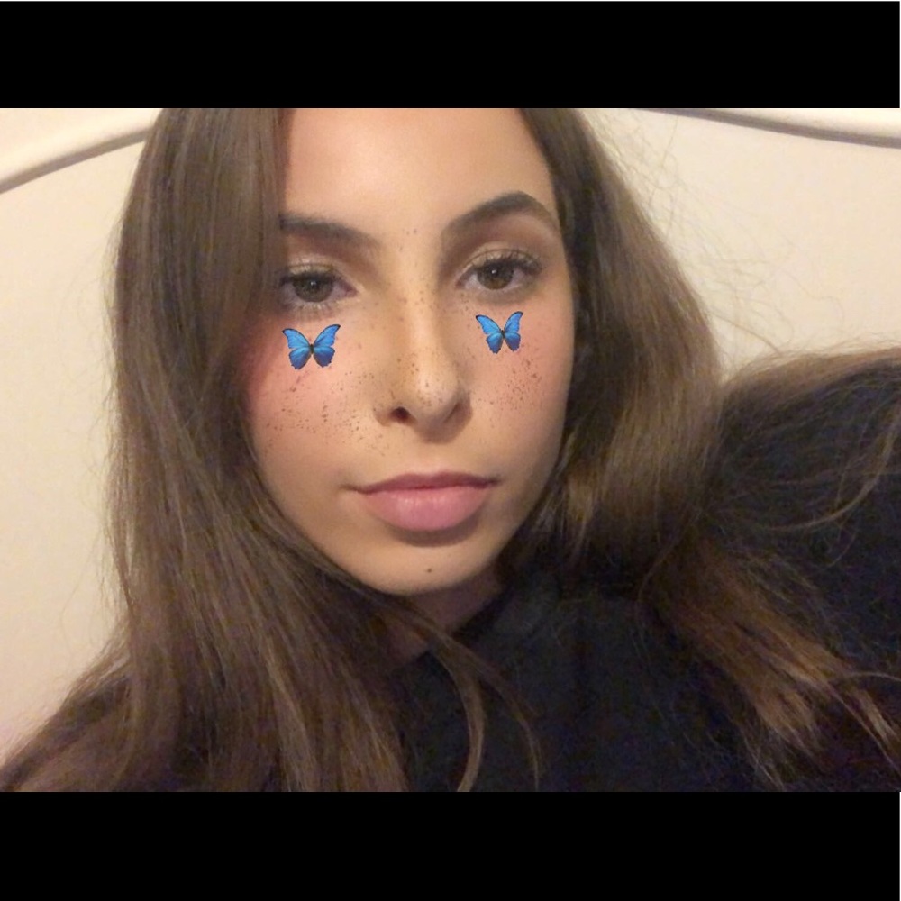 Meet your Posher, Ivy